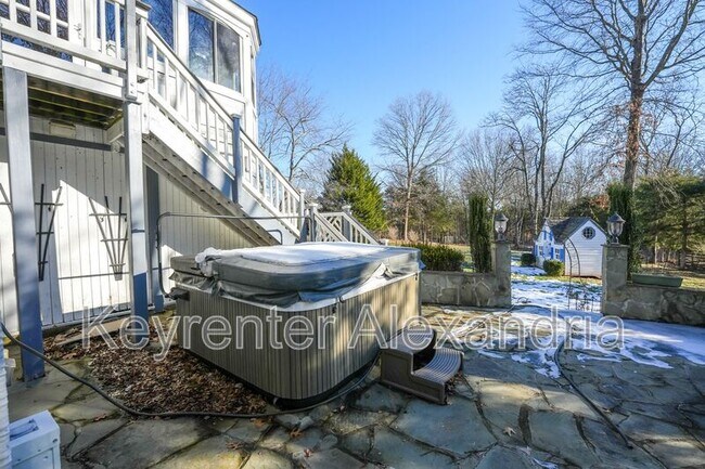 Building Photo - 13568 Heritage Farms Dr