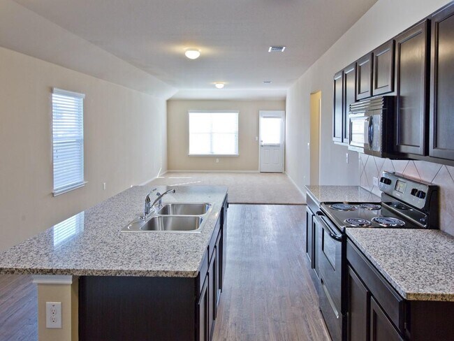 Building Photo - 12117 Greywacke Dr