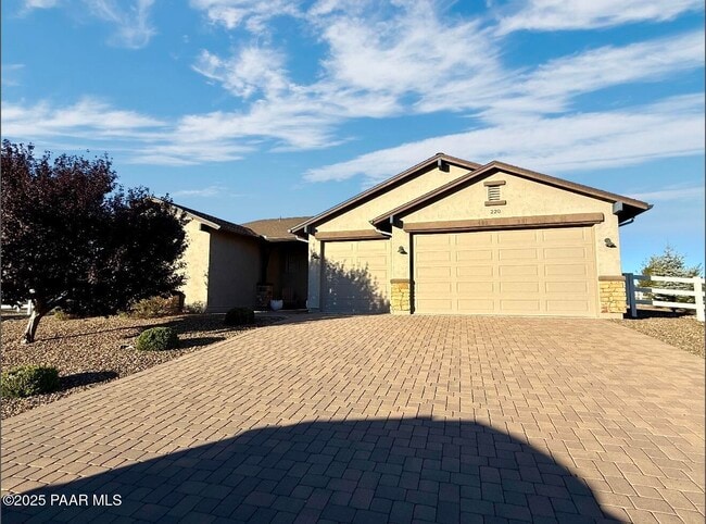 Building Photo - 220 Mackenze Rose Dr