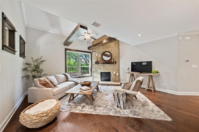 Building Photo - 108 Kildrummy Ln