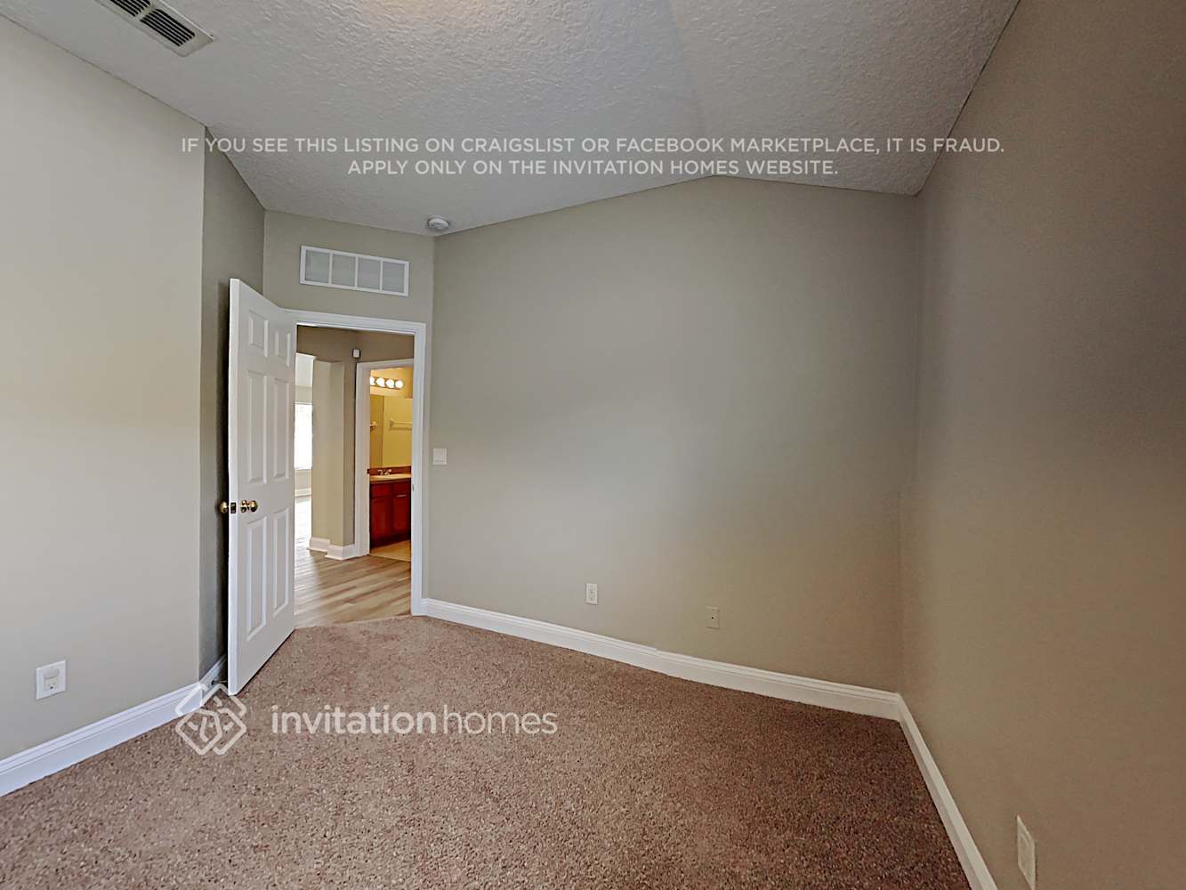 Building Photo - 1458 Canopy Oaks Dr