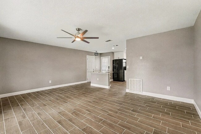 Building Photo - Newgate Street Northwest