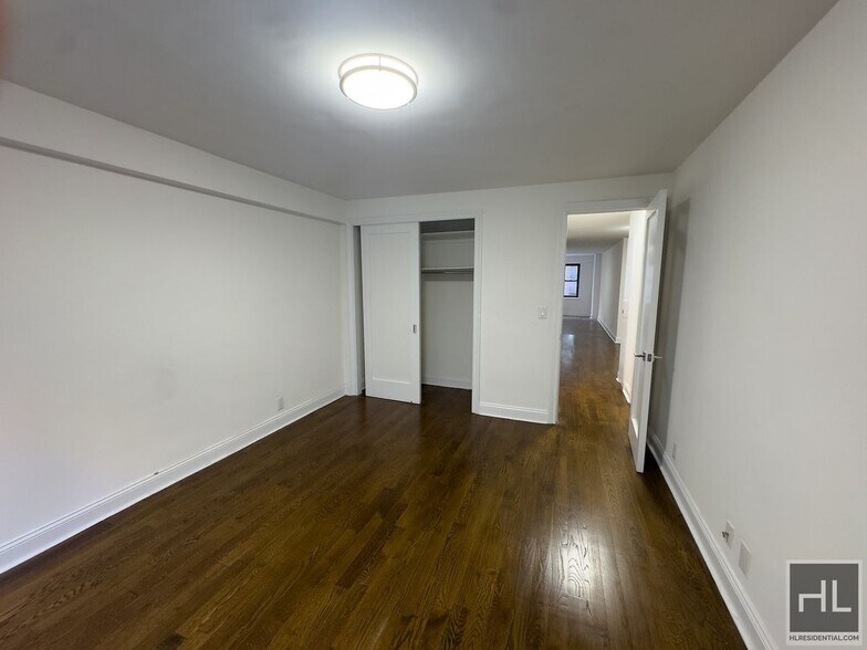 Building Photo - EAST 56 STREET