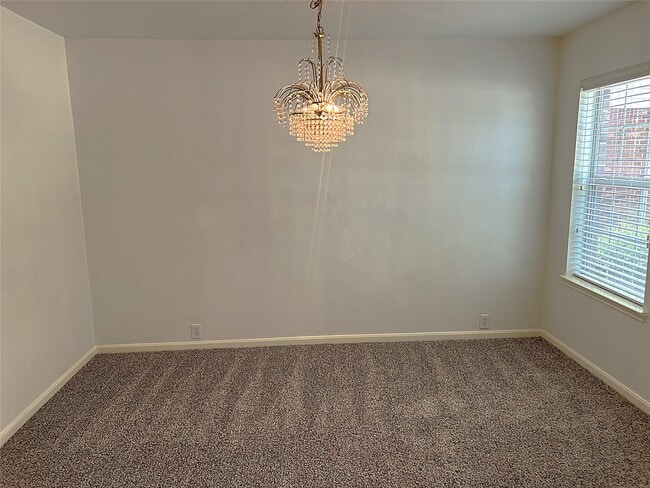 Building Photo - 4714 Glencastle Ct