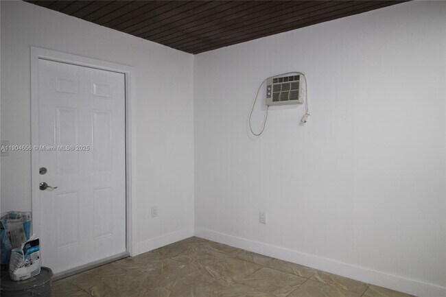 Building Photo - 26165 SW 124th Ct