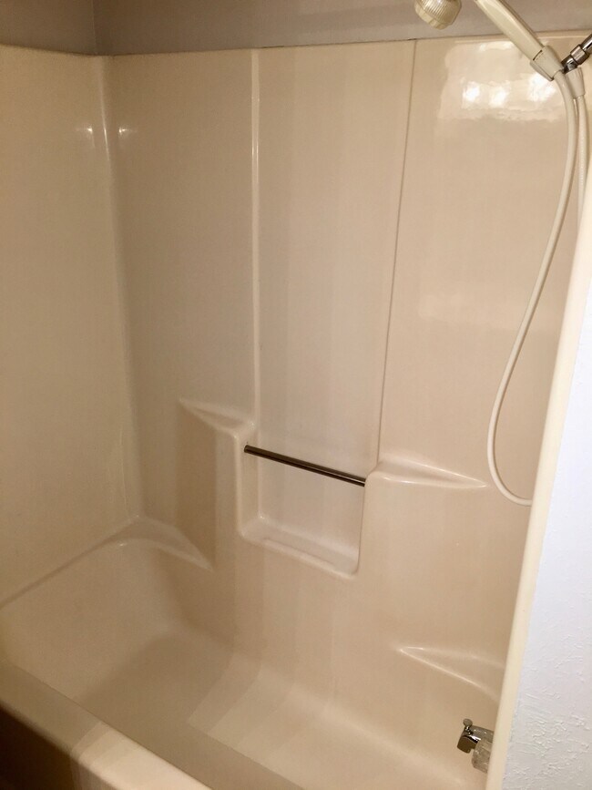 Building Photo - 3506 Highmeadow Ln