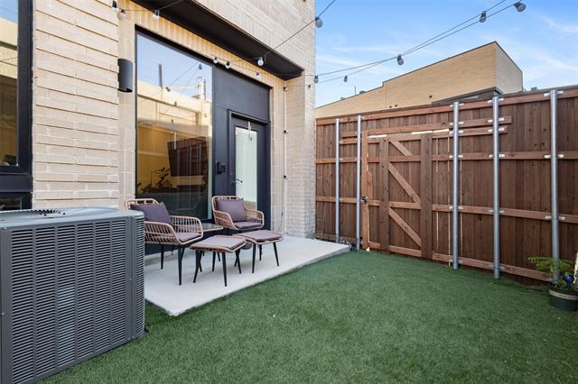 Building Photo - 114 Enclave Wy