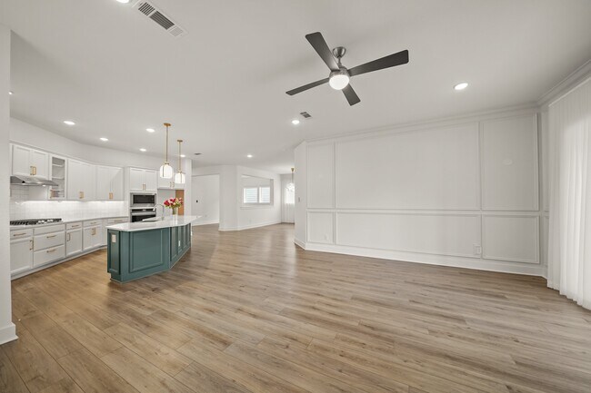 Building Photo - 15107 Prosperous Pl