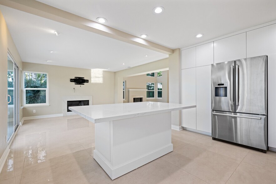 Building Photo - 24675 Vista Cerritos