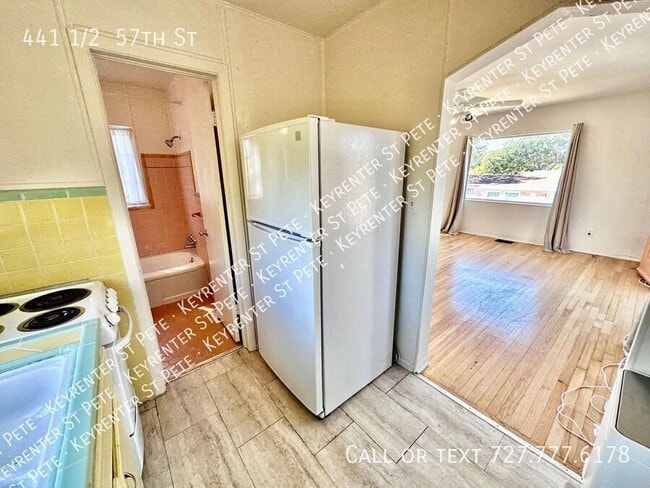 Building Photo - 441 1/2  57th St-