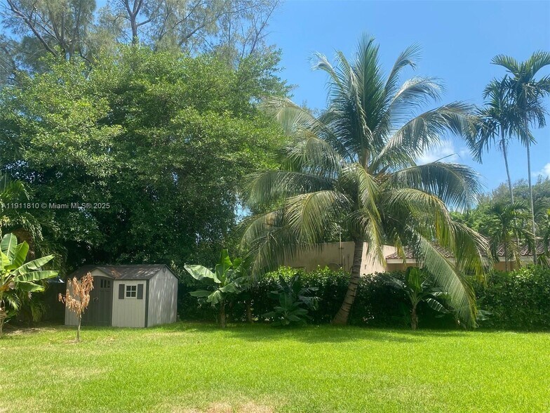 Primary Photo - 6255 SW 62nd Ct