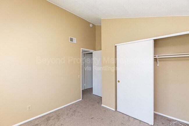 Building Photo - 7805 Tommy Dr