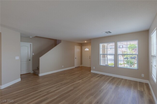 Building Photo - 1130 Grove Park St