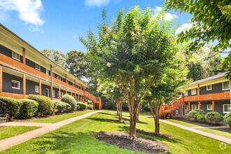 Building Photo - Lenox, Parks at Marietta