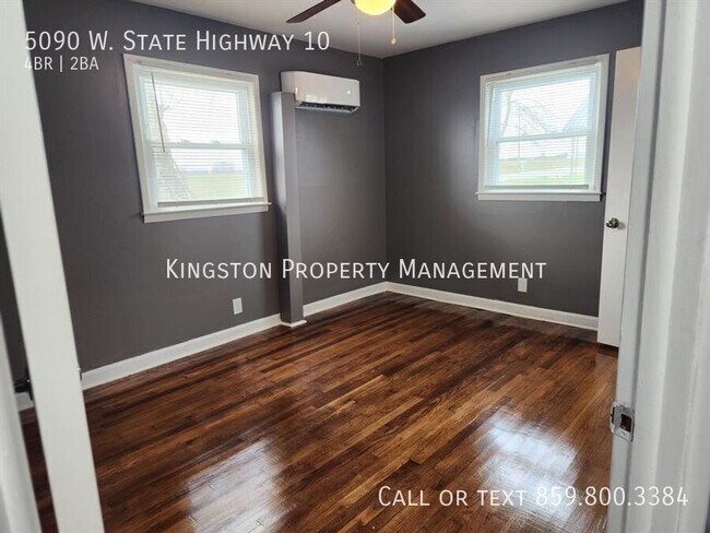 Building Photo - Beautiful 4 Bedroom 2 Bathroom House! 1/2 ...