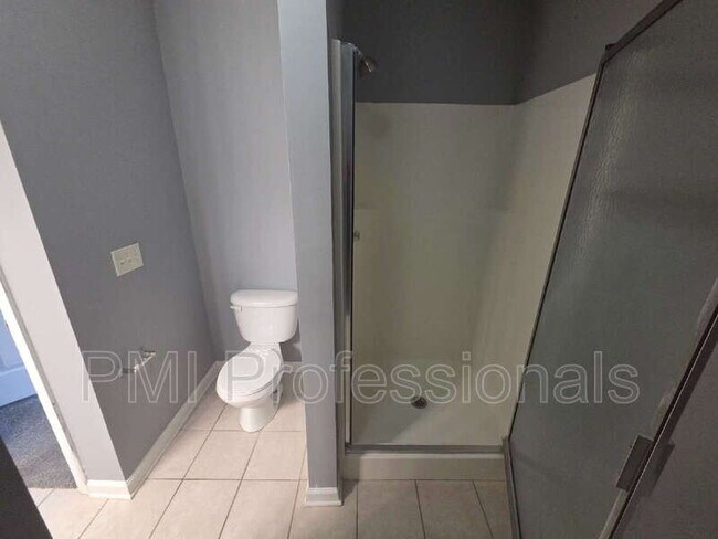 Building Photo - 1214 Timber Creek Dr