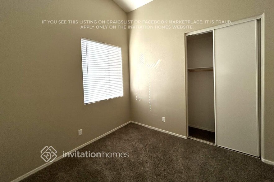 Building Photo - 16090 W Maricopa St