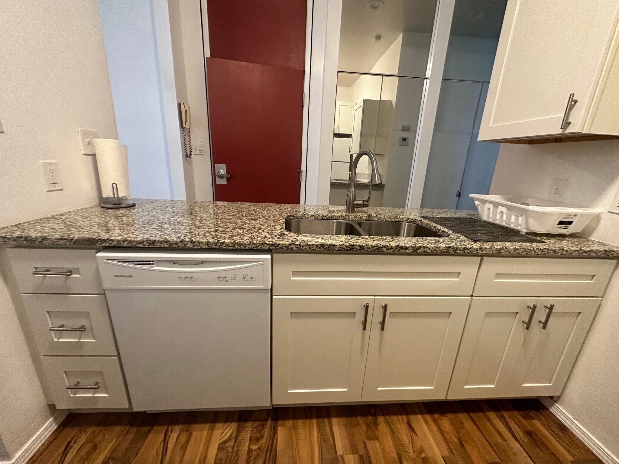 Building Photo - 4624 Westminster Pl