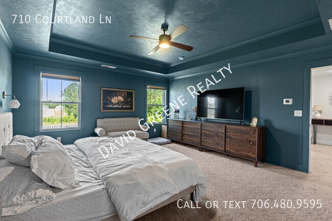 Building Photo - 710 Courtland Ln