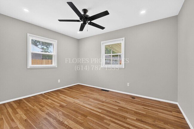 Building Photo - 1136 Pauline Ave