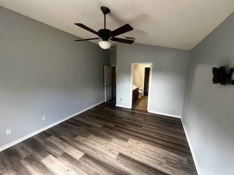 Building Photo - Beautiful 3BR/2BA Waterfront Home