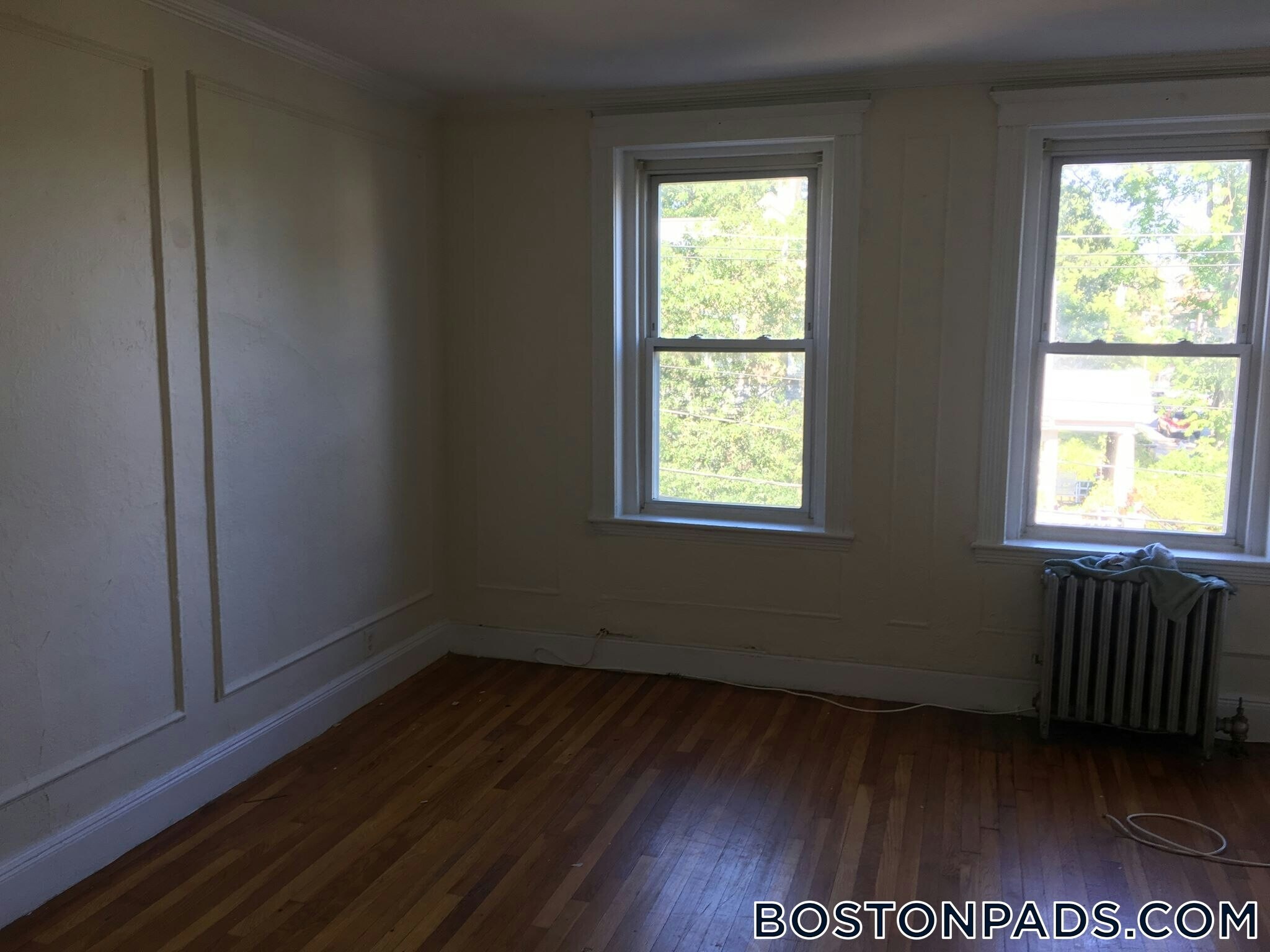 Building Photo - 4 Vinal St