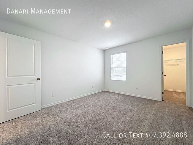 Building Photo - 1679 Meadowlark Dr