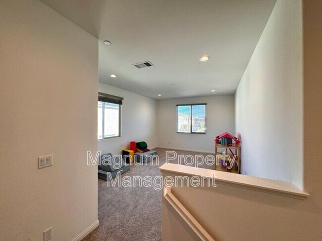 Building Photo - 34110 Big Sur Dr