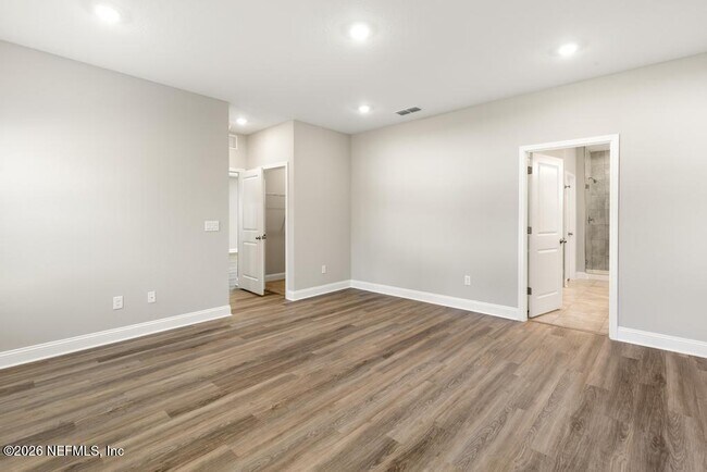 Building Photo - 50 Martos Ct