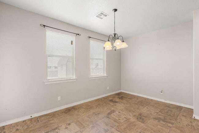 Building Photo - 12664 Azulejos St