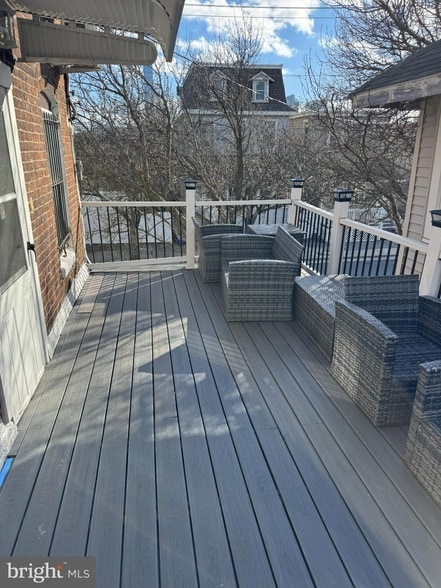 Building Photo - 400 N Massachusetts Ave