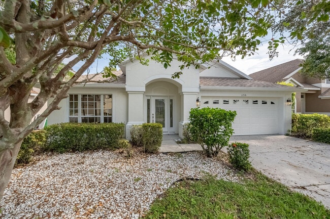 Building Photo - 1216 Foxridge Pl