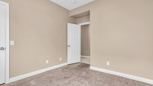 Building Photo - 37523 Durwent Dr