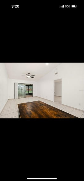 Building Photo - 15 Silver Park Cir