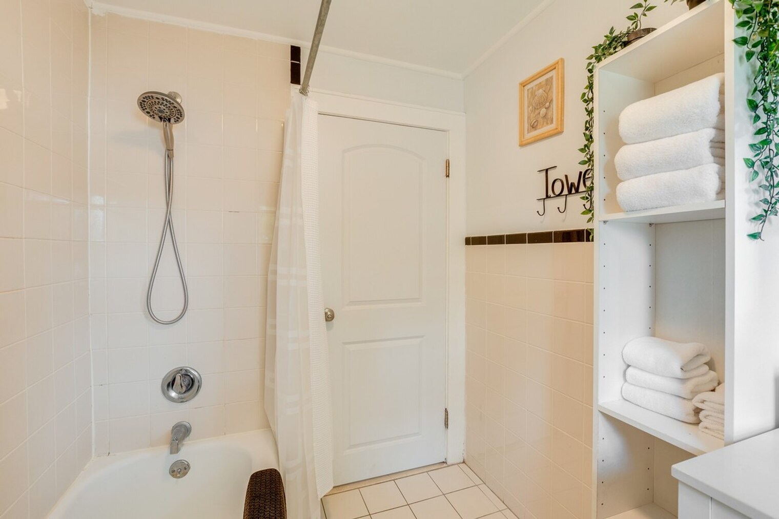 Building Photo - 278 High St