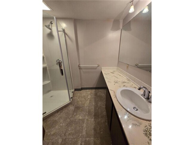 Building Photo - 3209 Welcome Ave N