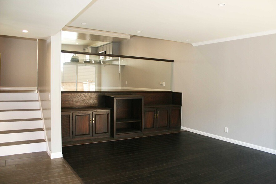 Building Photo - 13065 Mindanao Way