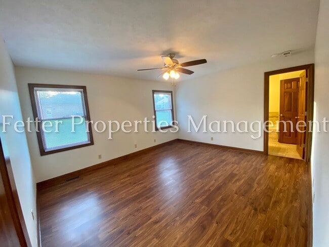 Building Photo - Beautiful 3 Bedroom Northside Home!