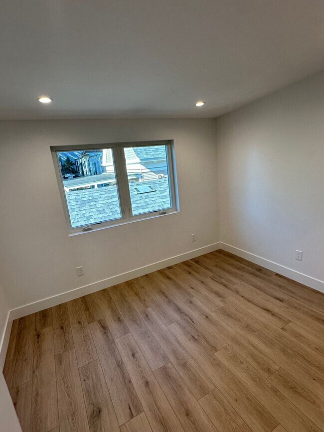 Building Photo - 2320 F St