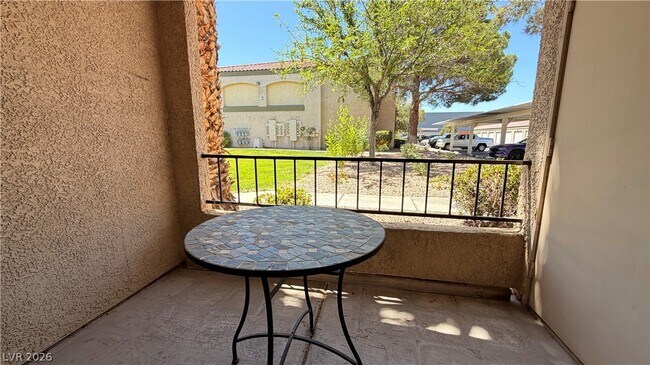 Building Photo - 7885 W Flamingo Rd