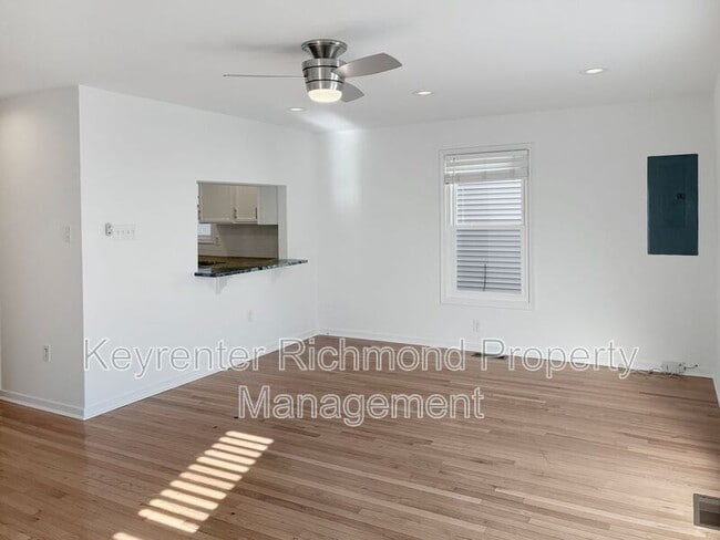 Building Photo - 1214 Bainbridge St