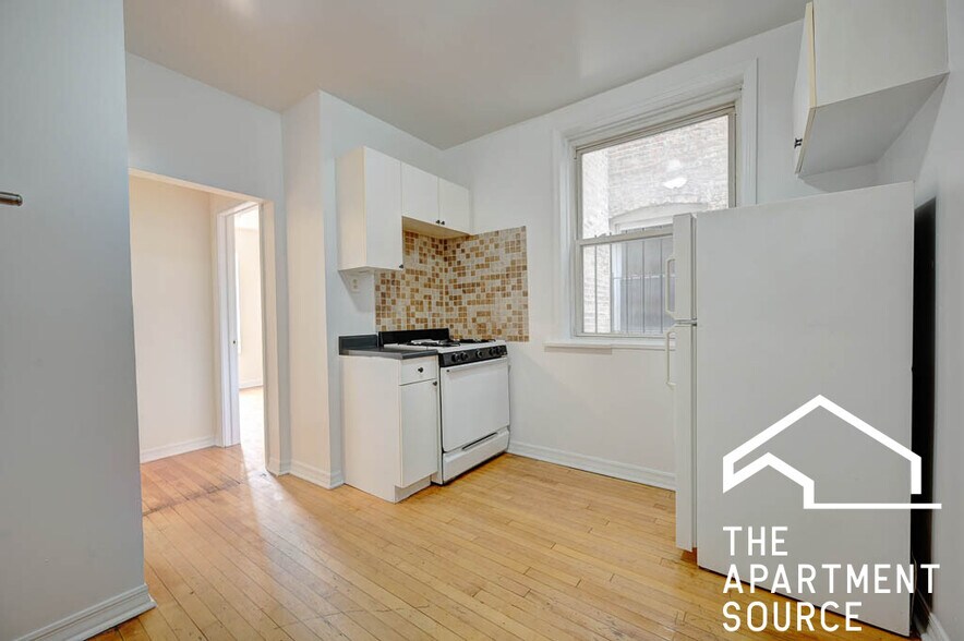 Building Photo - 3001 N Whipple St