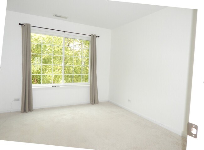 Building Photo - 5612 Wildspring Dr