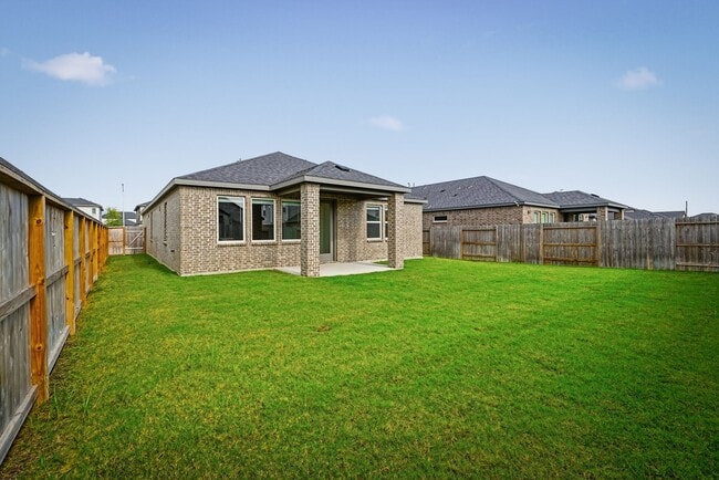 Building Photo - 9710 Rialto Hts Dr