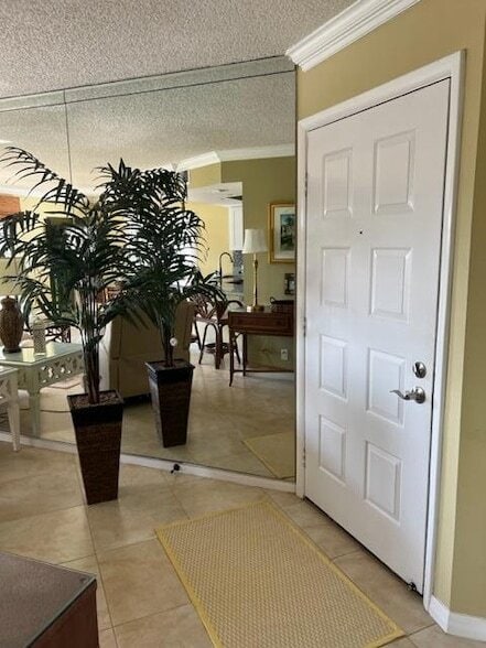 Building Photo - 1605 S US Hwy 1