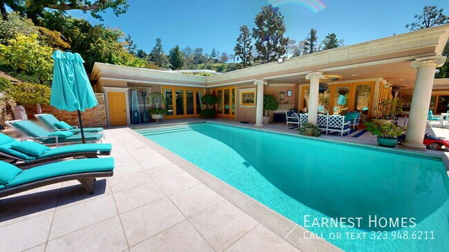 Primary Photo - 1831 Loma Vista Dr