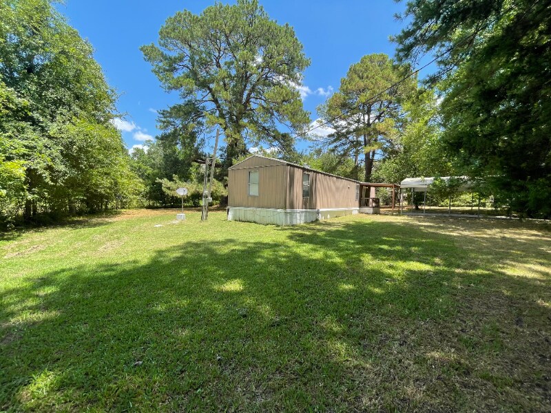 Building Photo - 2 B Harding St