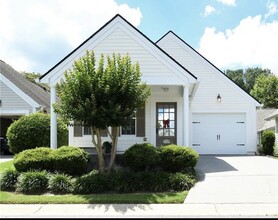 Building Photo - 1409 Cottage Dr NW