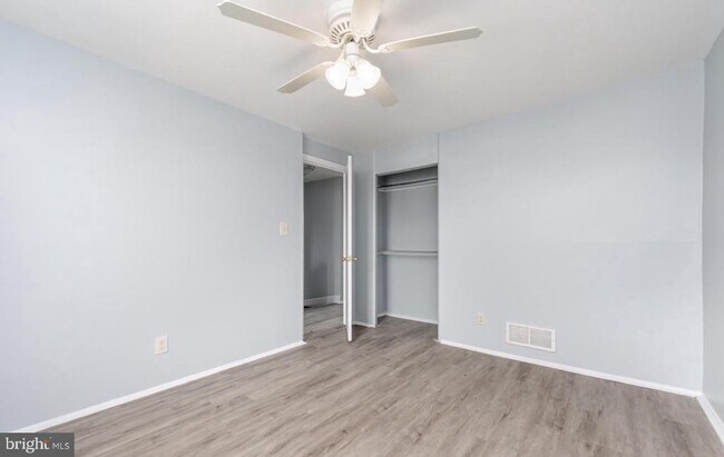 Building Photo - 2020 Dineen Dr