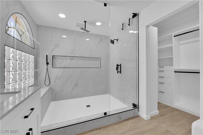 Building Photo - 5029 Tranquil Stream Ct